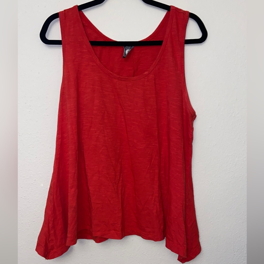 Fire Red Casual Studio Winged Tank Top in Size Large